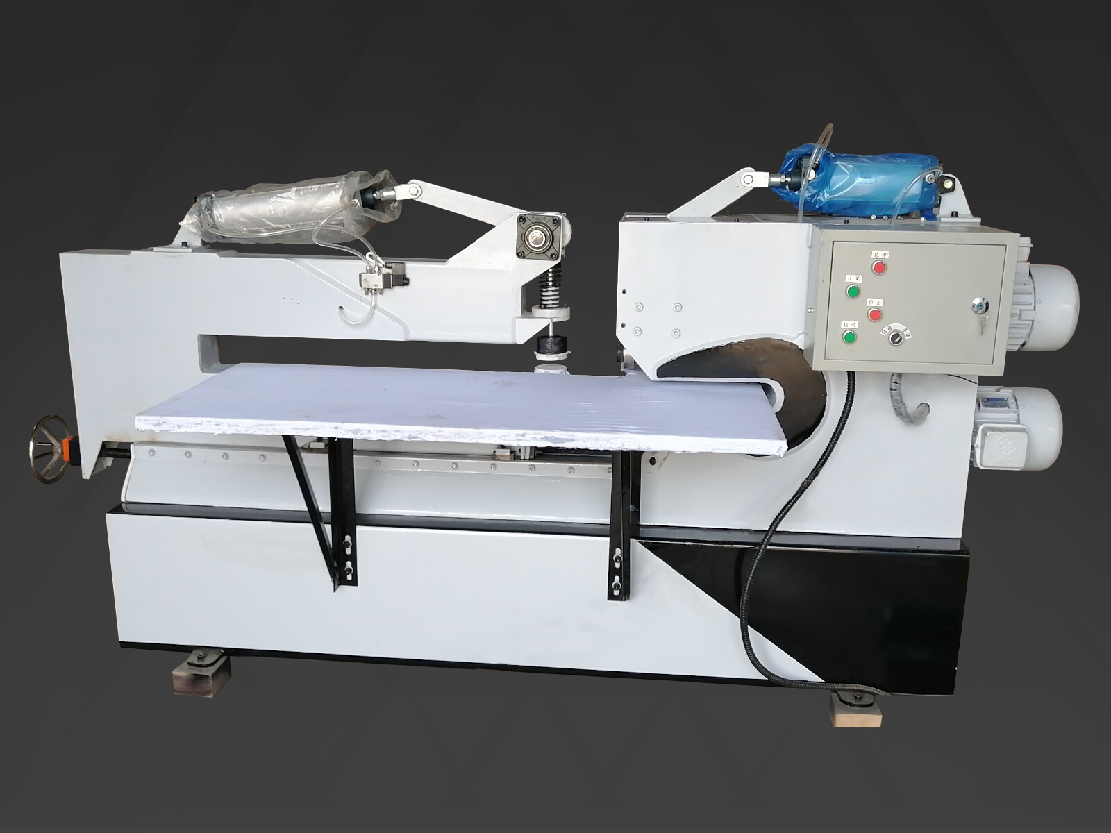 你知道剪圓機(jī)的幾個特點呢？